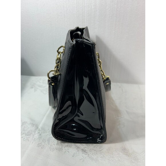 Anne Klein Leather Two-Toned Black Handbag with Gold Chain and Medallion - Picture 5 of 7